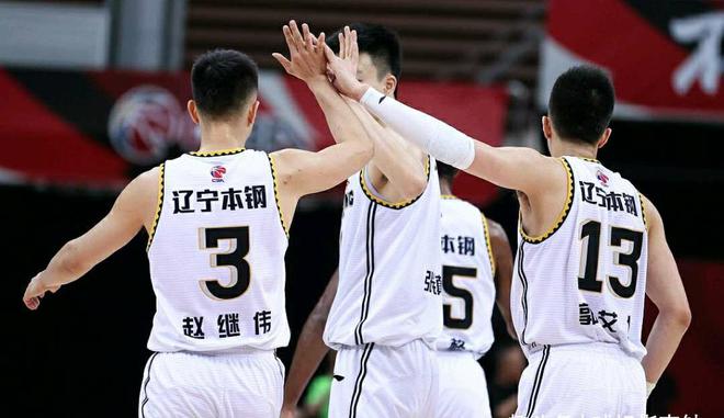 CBA辽粤大战，南粤雄心与辽篮铁血的对决