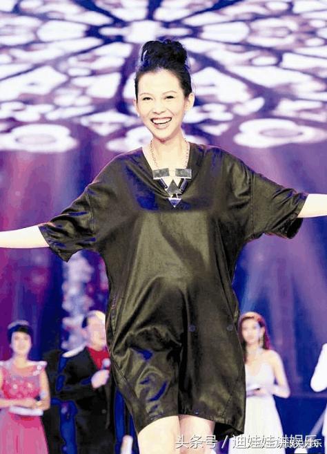 理性看待彩票，香港今晚开什么码结果背后的思考香港今晚开什么码结果142
