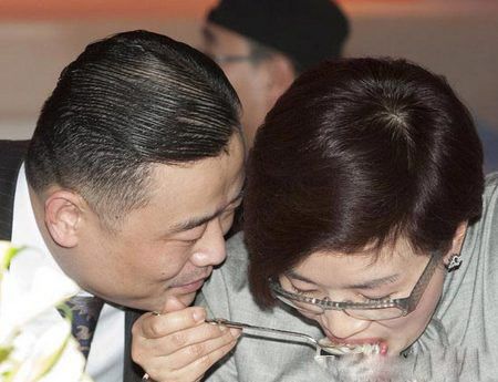 管家婆心水主论坛，揭秘其背后的真相与影响管家婆心水论高手论坛