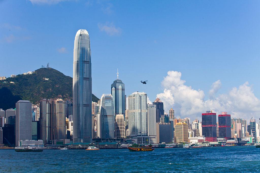 2031年香港正版资料全集，探索未来与传承的交汇点2021香港正版资料全集 192.168.0.1