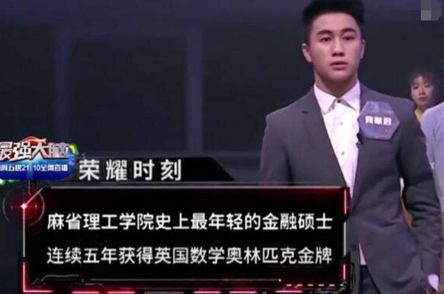 澳门最准一肖的背后，理性与娱乐并存的思考—配套成龙w的故事解析（虚构）澳门最准一肖一码一码配套成龙w猴年马月开什么生肖